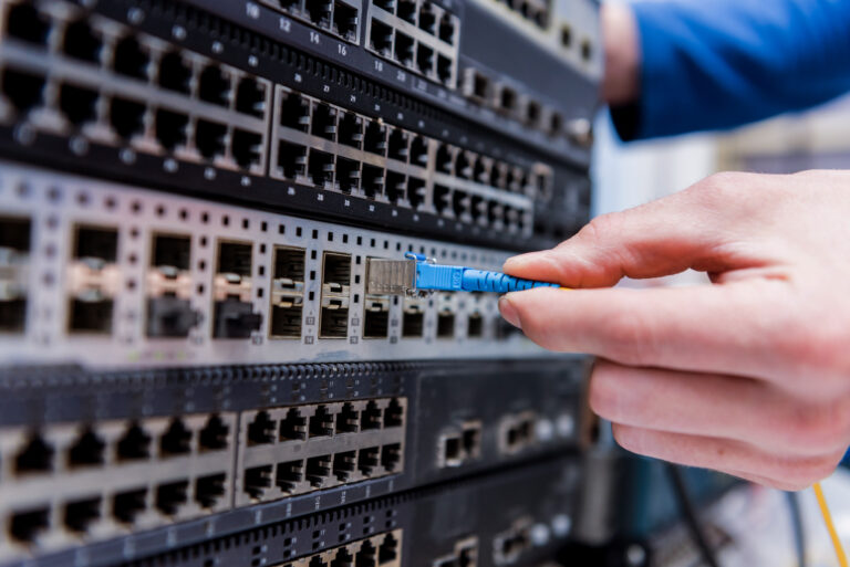 Beneficiile externalizării serviciilor de management servere